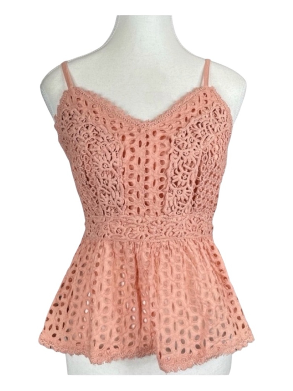 JAPNA Sleeveless Eyelet & Appliqué Top in Peachy Pink Color, Size S.